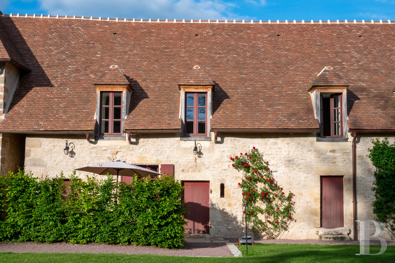 À Ainay-le-Vieil, entre Bourges et Montluçon, une forteresse séculaire tout en raffinement  - photo  n°25